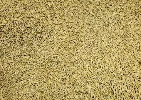 Peleți din lucernă 2 mm și 4 mm pentru pui + furaj complet - 2/2