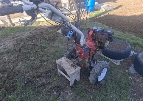 Vând Motocultor LONCIN (3 viteze + marșarier) - Stare perfectă - 2/2