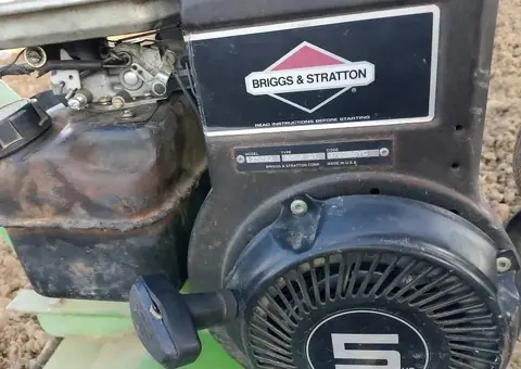 Vând Motocultor Briggs & Stratton - Stare bună de funcționare - 2/4