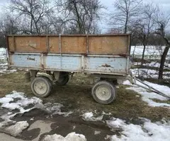 Vând Remorcă Cereale în Stare Foarte Bună – Instalație Electrică – Negociabil