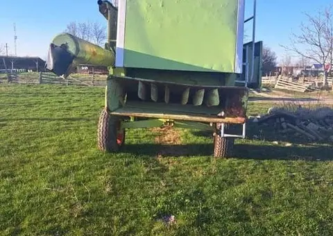 Combină Claas Dominator (1988) | Stare Perfectă de Funcționare | Negociabil - 2/5