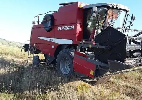 Combină Laverda M-200 (2015) | 250 CP | Pachet Complet Header Păioase + Porumb Olimac - 1/3