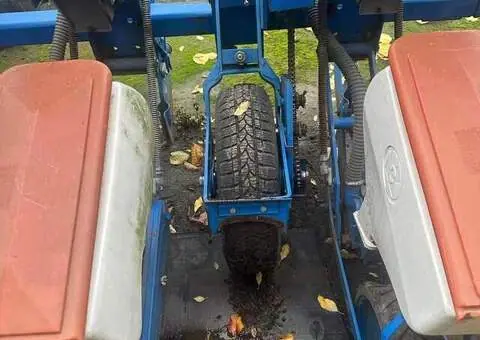 emănătoare SPC 8 cu Fertilizare | An 2017 | Stare ca Nouă - 3/5