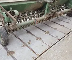 Semănătoare SUP 29 Românească – 3 Bucăți Disponibile – 1500 Lei