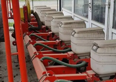 Semănătoare Mat Craiova (8 rânduri) - 1/3