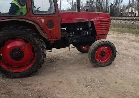 Tractor U650 din anul 2003 – Stare bună de funcționare - 3/4