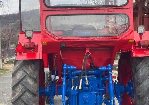 Vând Tractor UTB 650 Recondiționat – Stare Excelentă (Gata de Lucru) - 2/4