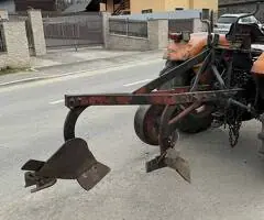 Plug 2 brazde / trupițe – Import Germania – Stare Originală – 450€