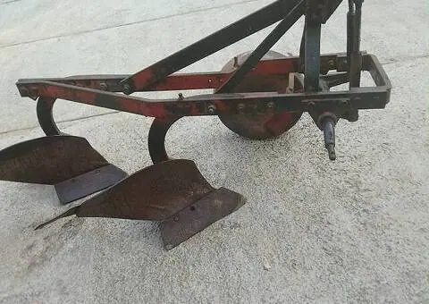 Plug 2 brazde / trupițe – Import Germania – Stare Originală – 450€ - 3/4