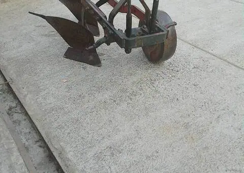 Plug 2 brazde / trupițe – Import Germania – Stare Originală – 450€ - 4/4