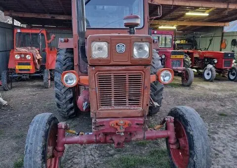 Tractor Universal 650 cu Carte RAR și Fiscal – Stare Perfectă – Decindeni - 1/6