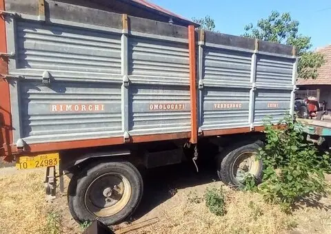Vând remorcă agricolă basculabilă - 2/5