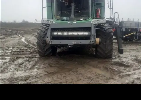 Combina FENDT 6335 C - 6/7